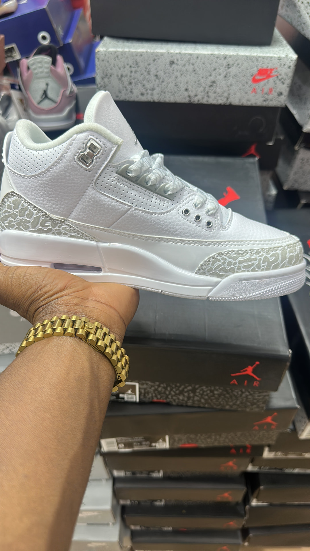 Jordan 3 Pure Money sneaker
